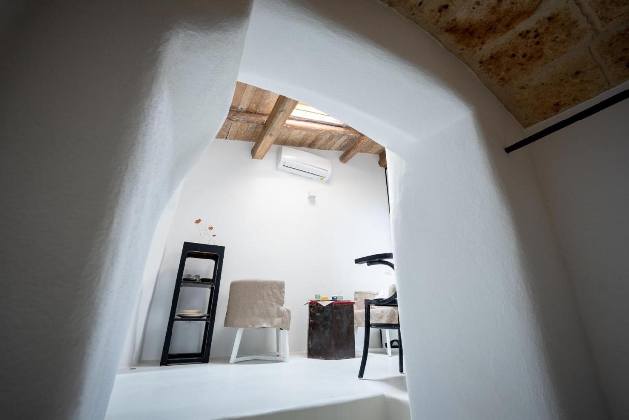 La Casa Del Calzolaio Bed & Breakfast Алтамура Екстериор снимка